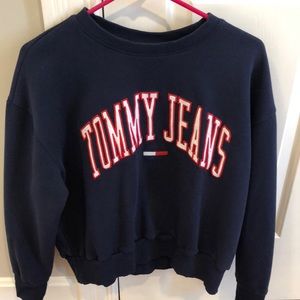 Tommy Hilfiger sweatshirt size medium